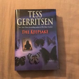 The Keepsake by Tess Gerritsen book